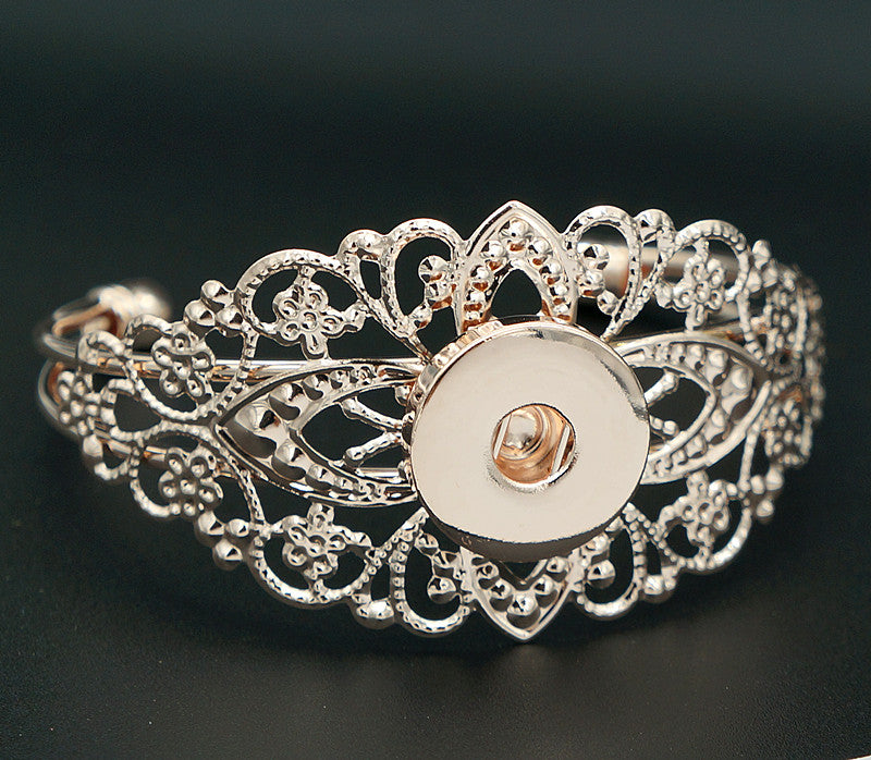 Vintage Floral Snap Button Cuff 18mm Silver or Rose Gold-Tone Fits Most Women
