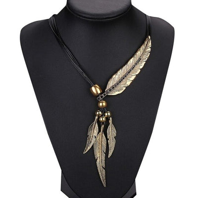 Feathers Alloy Necklace 3 Colors: Brown/Gold Or Black/Gold Or Black/Silver